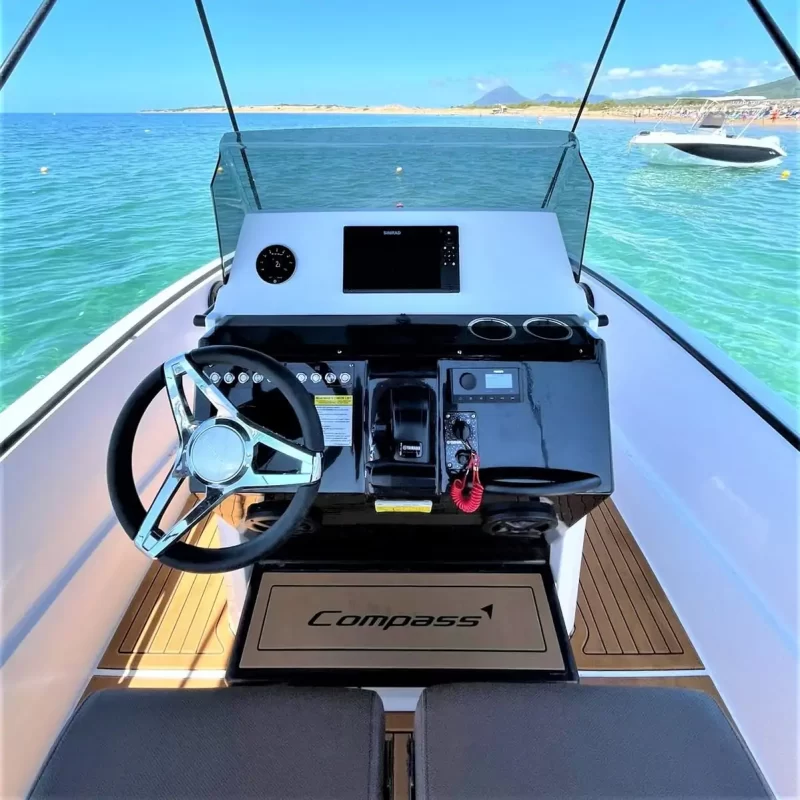 bloomarine-milos-compass-rent-a-boat (1)