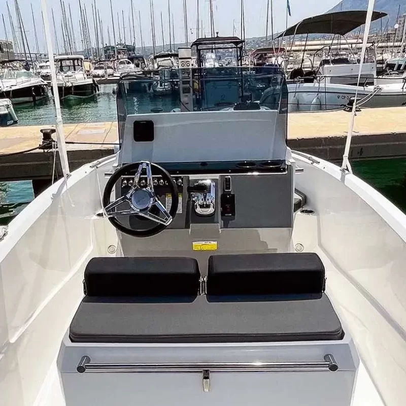 bloomarine-milos-compass-rent-a-plastic-boat